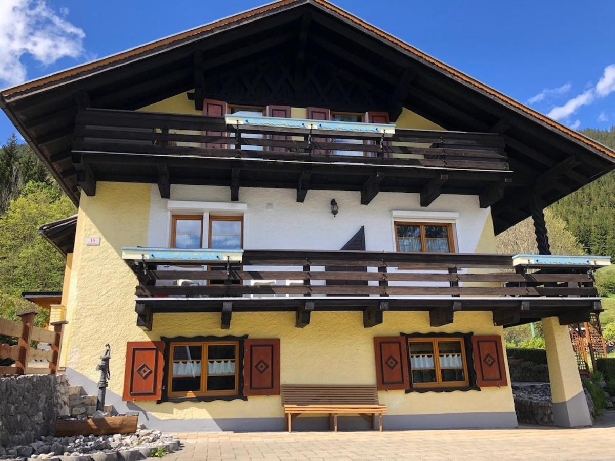 Zugspitzhaus Monika Лермос Екстериор снимка